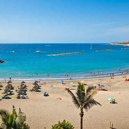 Διαμέρισμα Top Location In Las Americas With Pool - Hemeras Boutique Homes